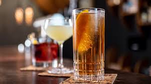 Premium Alcoholic Beverages Market Growth, Share, Opportunities & Competitive Analysis, 2024 – 2032