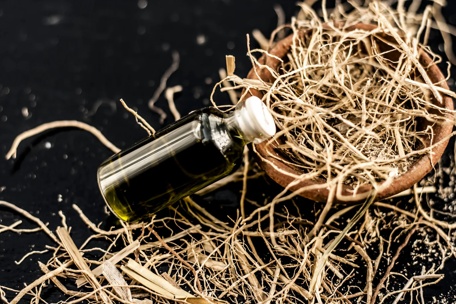 Vetiver Oil Market Growth, Share, Opportunities & Competitive Analysis, 2024 – 2032